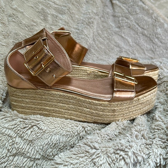 NWT Truffle rose gold buckle platform/flatform sandals espadrilles - Picture 2 of 7